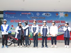 Học Sinh Xuân Đỉnh Với Chương Trình: "An Toàn Giao Thông Cho Nụ Cười Ngày Mai"