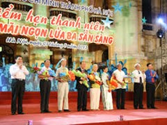 Tổ chức cuộc thi Từ Ba sẵn sàng đến thanh niên tình nguyện và 60 năm Ngày Giải phóng Thủ đô
