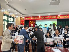 Chương Trình Trao Tặng Quà và Học Bổng Cho Học Sinh Vượt Khó, Học Giỏi Năm Học 2022-2023