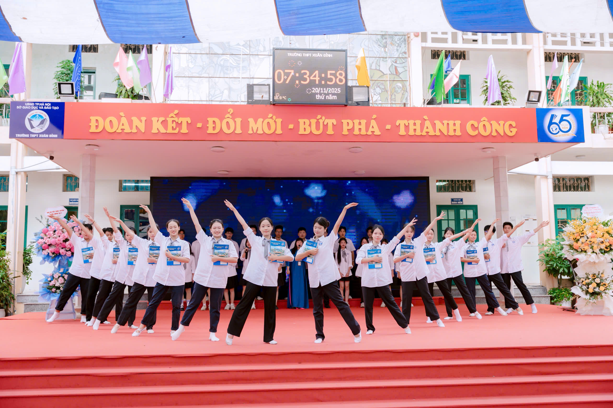 Z7246972561932 Ecba7b550fa2b930b523dc15f9dcdb92